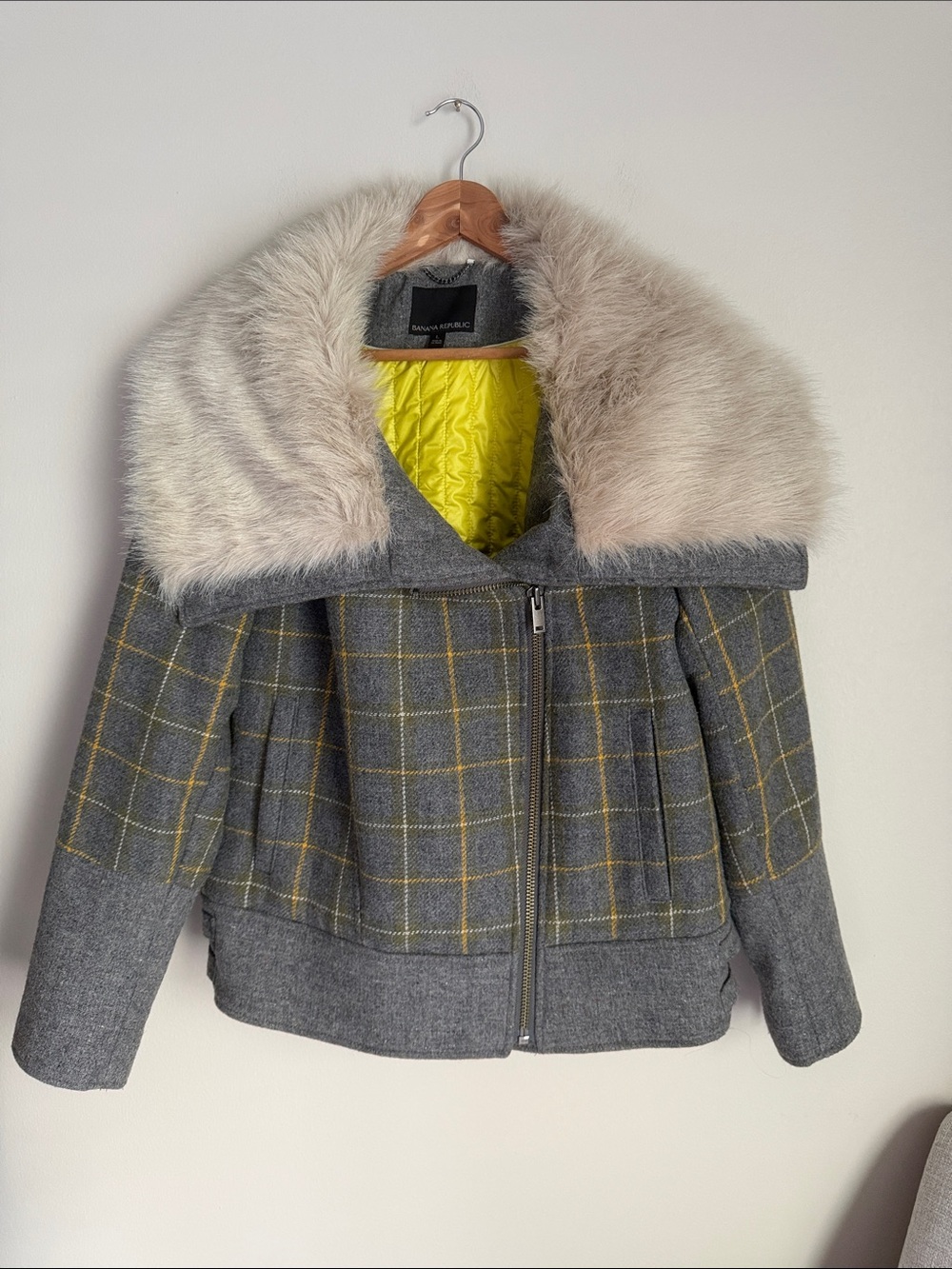 Banana Republic Gray Plaid Wool Pea Coat with Cream Faux Fur Collar